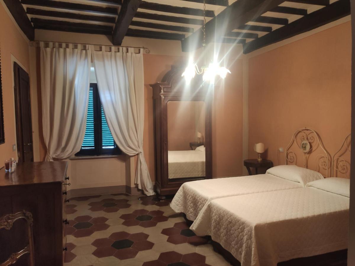 Borgo Villa A Tolli 德拉巴新堡 外观 照片