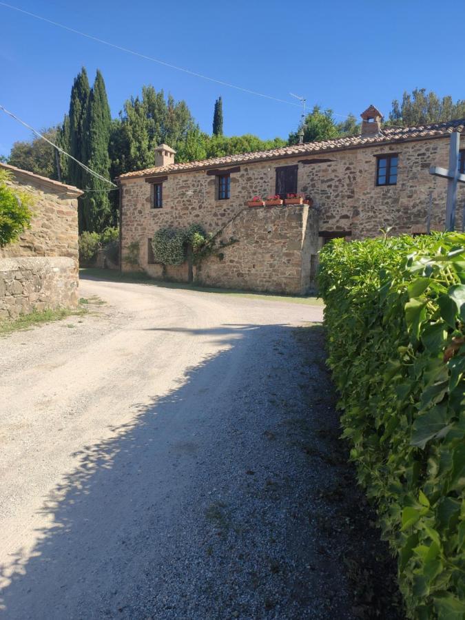 Borgo Villa A Tolli 德拉巴新堡 外观 照片
